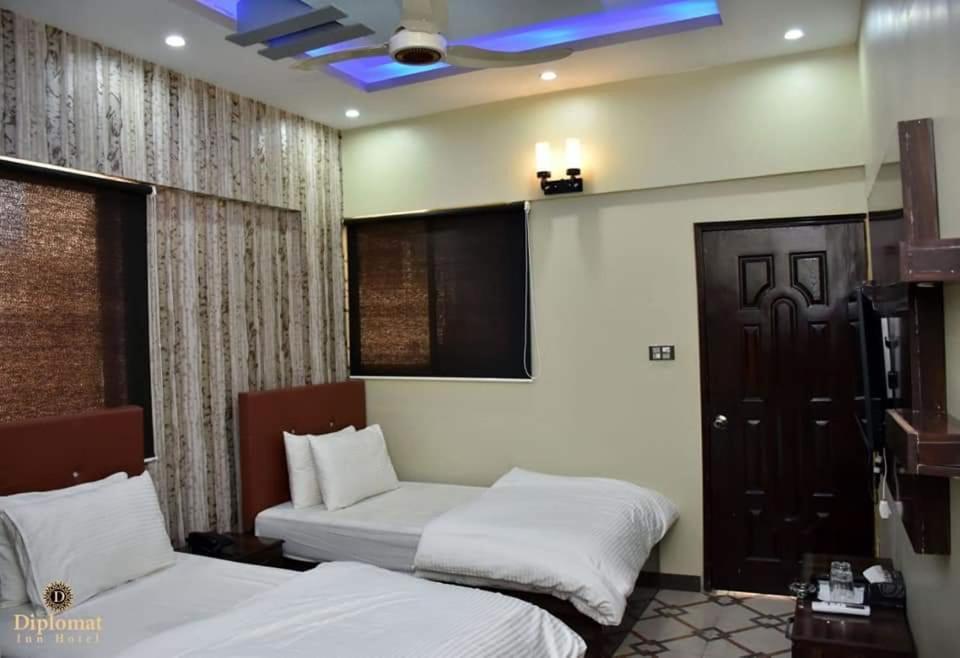 Diplomat Inn Karacsi Kültér fotó